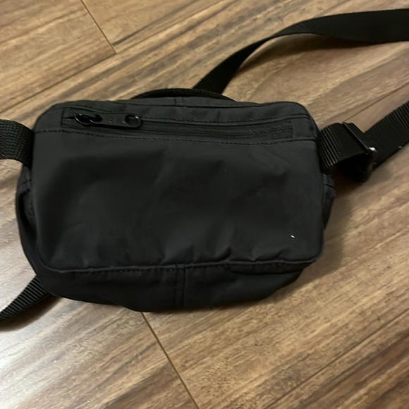 Fjallraven hip pack - Picture 3 of 3